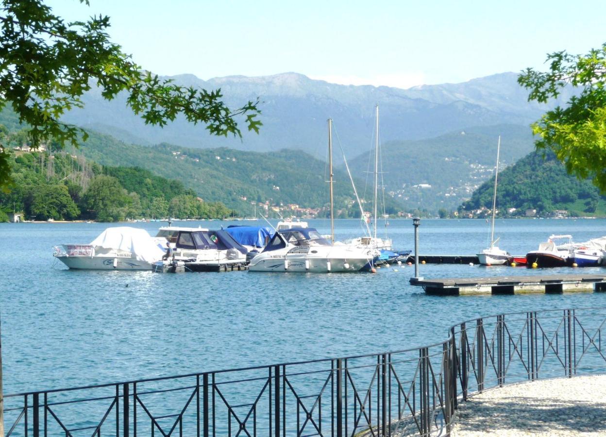 Ville Lago Lugano Porto Ceresio Exterior foto